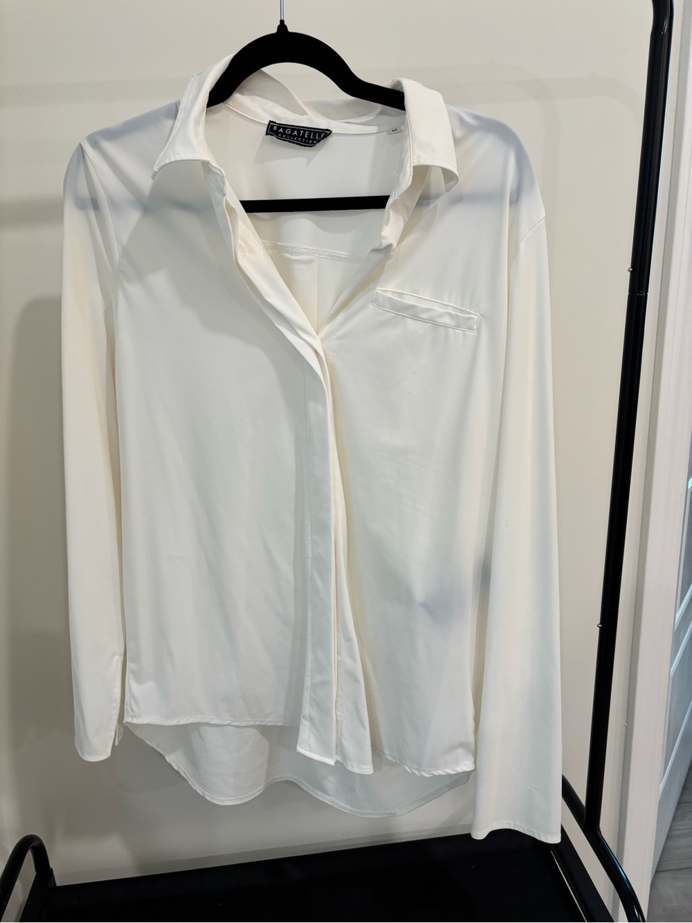 bagatelle Cream Long-Sleeve Button Down Blouse